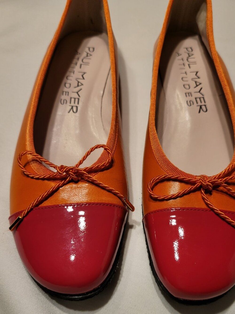 Paul Mayer Attitudes Bravo Ballet Flats Sz 6B Orange Red Patent Leather Cap Toe